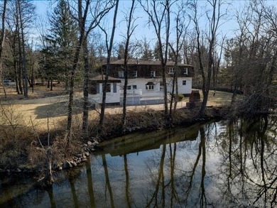 (private lake, pond, coastal) Home Sale Pending in Suffern New York