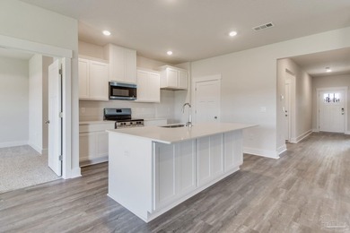 NEW floorplan, the 'LAMAR', is a well-designed 1 story model - photo 3