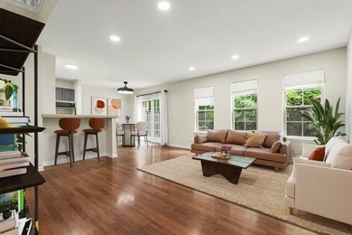 Welcome to 360 Golfview Ct-where everyday life feels calmer - photo 4