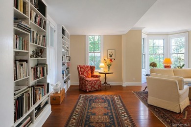 FIRST TIME ON MARKET IN 30 YEARS - *ARCADIA* circa 1850 Historic - photo 8