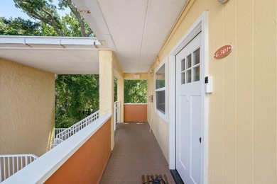 Without a doubt, the nicest unit in all of The Cedars. Top floor - photo 3