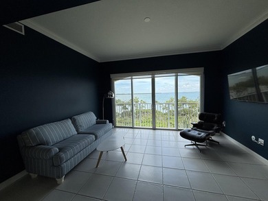 Welcome to this waterfront condominium in Harbour Isle West, on - photo 21