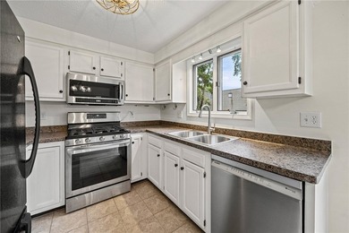 Where comfort and peace of mind collide. 3 Southfield drive - photo 5