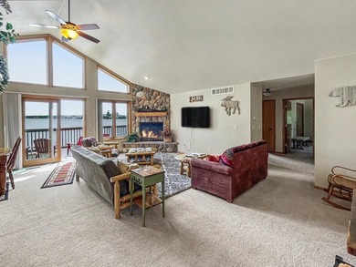 Discover a rare and well-established waterfront vacation rental - photo 26