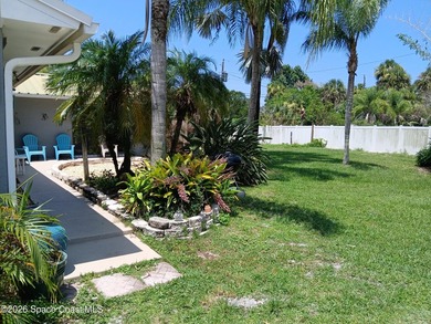 Welcome to 110 Lagoon Ave, a rare double-lot property offering - photo 6