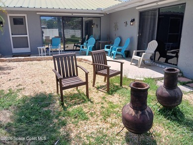 Welcome to 110 Lagoon Ave, a rare double-lot property offering - photo 7
