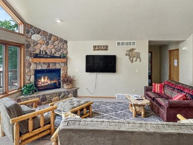 Discover a rare and well-established waterfront vacation rental - photo 33