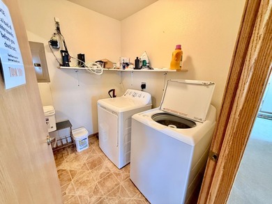 Discover a rare and well-established waterfront vacation rental - photo 36