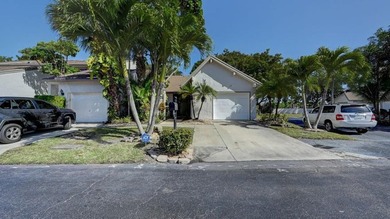 STUNNING CORNER VILLA!! in the highly desirable Canary Palm Club - photo 39