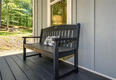 Welcome to easy lake and golf course living in the heart of - photo 6