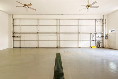 MOTIVATED SELLER!!!!!!! Rare opportunity to own a custom fly-in - photo 4