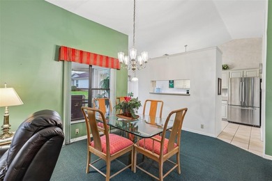 Move right into this well maintained 3 bedroom, 2 bathroom home - photo 11