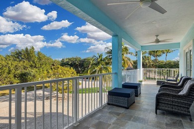Perfectly positioned on a coveted CORNER LOT just steps from - photo 18
