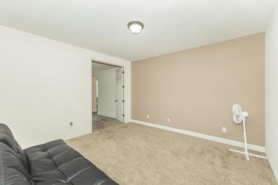 Welcome to this stunning Granville-built Spanish Bay model - photo 27