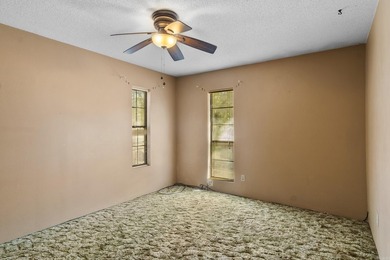 Make this home yours!!!! $10,000.00 remodel update allowance at - photo 31