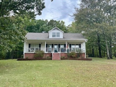 Pickwick Lake Home For Sale in Savannah Tennessee