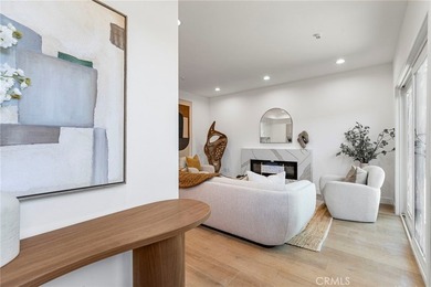 NEW CONSTRUCTION 3 bed, 2.5 bath, three-story townhome with sky - photo 2