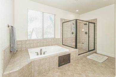Welcome to this stunning Granville-built Spanish Bay model - photo 37