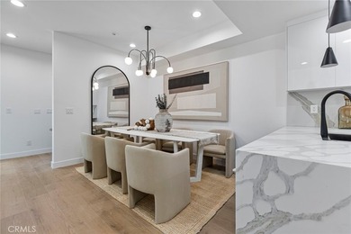 NEW CONSTRUCTION 3 bed, 2.5 bath, three-story townhome with sky - photo 7
