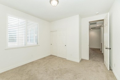 Welcome to this stunning Granville-built Spanish Bay model - photo 44