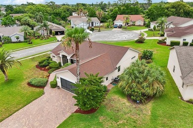 Move right into this well maintained 3 bedroom, 2 bathroom home - photo 44