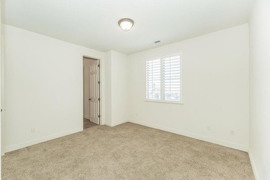 Welcome to this stunning Granville-built Spanish Bay model - photo 46