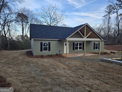 Lake Hartwell Home For Sale in Lavonia Georgia