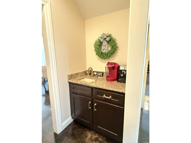 Beautiful custom built home on #15 Fairway in Sage Meadow with 5 - photo 12