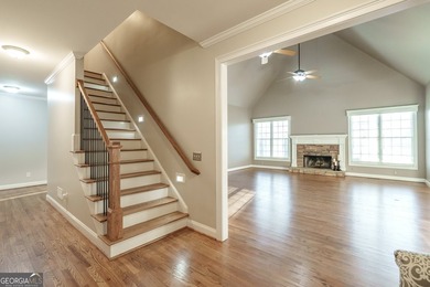 Beautiful 5-bedroom, 4.5-bath home located in the highly - photo 14