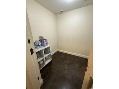 Beautiful custom built home on #15 Fairway in Sage Meadow with 5 - photo 17
