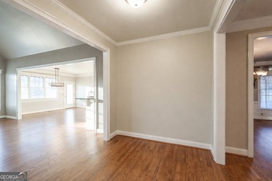 Beautiful 5-bedroom, 4.5-bath home located in the highly - photo 20
