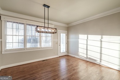 Beautiful 5-bedroom, 4.5-bath home located in the highly - photo 22