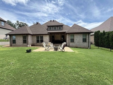 Beautiful custom built home on #15 Fairway in Sage Meadow with 5 - photo 33