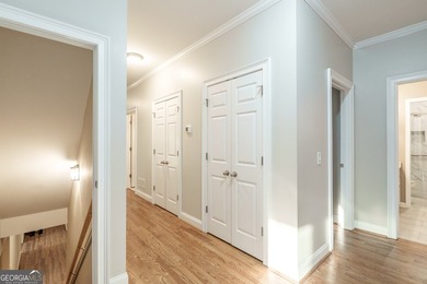 Beautiful 5-bedroom, 4.5-bath home located in the highly - photo 34