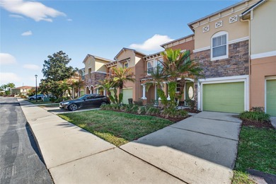 (private lake, pond, coastal) Townhome/Townhouse Sale Pending in Sanford Florida