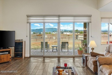 A dream property for the car enthusiast, toy collector, or RV - photo 8