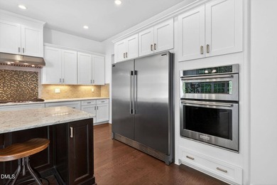 Beautifully appointed Hasentree home offering refined living - photo 8