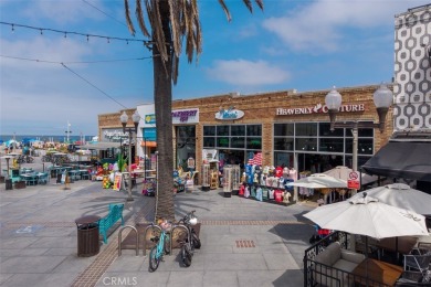 Profitable and well-established T-shirt and Gift boutique - photo 3