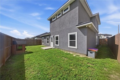 Welcome to this beautifully maintained 4-bedroom, 3-bathroom - photo 28