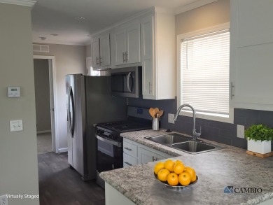 Lake Home For Sale in Pontiac, Michigan