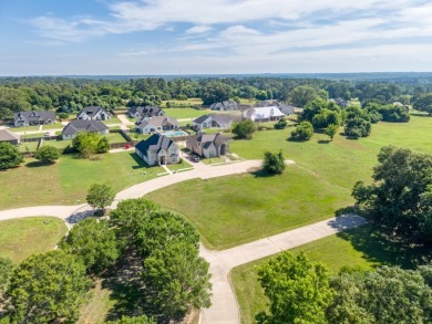 East Texas Garden Home Lot in Prestigious Eagles Bluff - photo 5