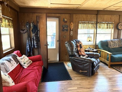 Nearly 1 acre with a charming 2-bedroom, 1-bath cabin just - photo 11