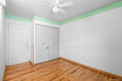 Recently renovated three-bedroom condo on the inside of Nehemiah - photo 12