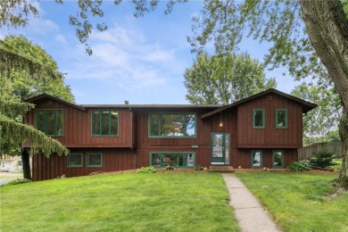 Lake Home Sale Pending in New Brighton, Minnesota