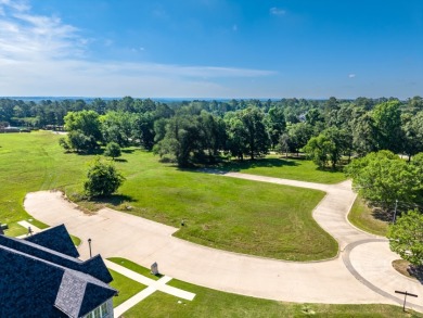 East Texas Garden Home Lot in Prestigious Eagles Bluff - photo 3