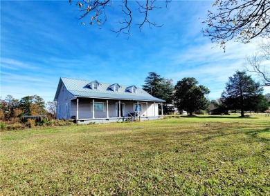 Lake Home Sale Pending in Salem, South Carolina