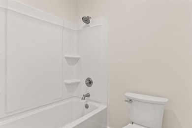 Lake front! This freshly updated condo offers a comfortable and - photo 16