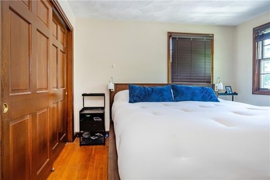 A special waterfront opportunity at 41 Mount View Avenue! This - photo 31