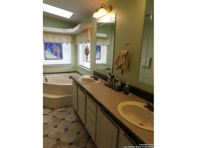 Trade the traffic, noise, and crowded neighborhoods for the - photo 32