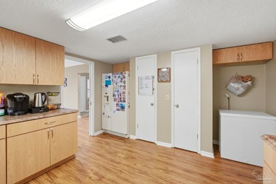 Step inside this charming 1850 square foot, 3-bedroom, 2.5 bath - photo 8